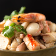 11. 辣味海鮮煲 Seafood Casserole