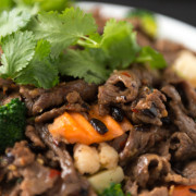 26. 孜然/豆豉爆牛肉 Stir Fried Cumin Seed/Black Bean Beef With Vegetables
