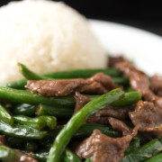 34. 四季豆牛肉饭 Round Beans with Beef on Rice