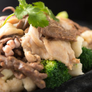 5. 爆炒香辣杂烩 Stir Fried Combination with Vegetables